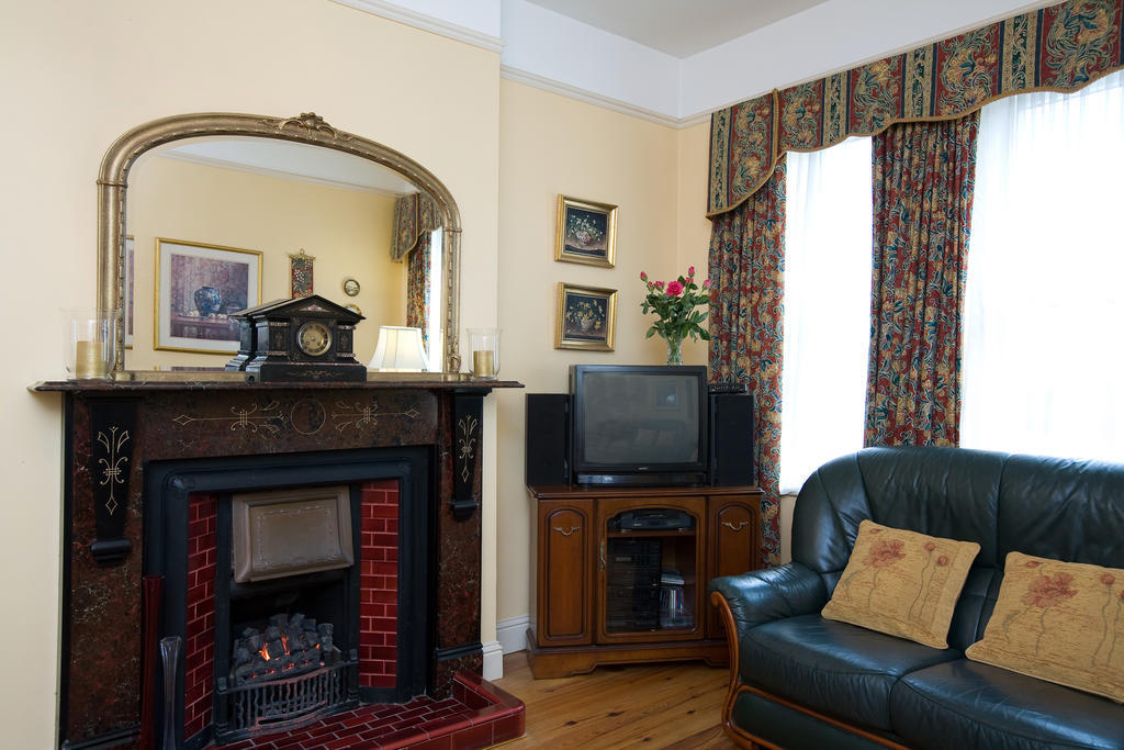 Griffin Lodge Guesthouse Galway Exterior foto